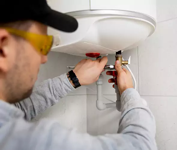 Get Affordable Water Heater Repair Service in Sammamish, WA