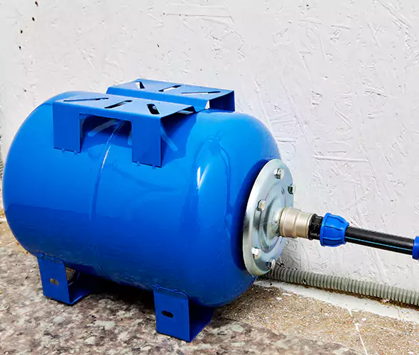 Expert Plumber for Well Pressure Tank Replacement in Sammamish, WA: Schedule Affordable Tank Replacement Services with Us